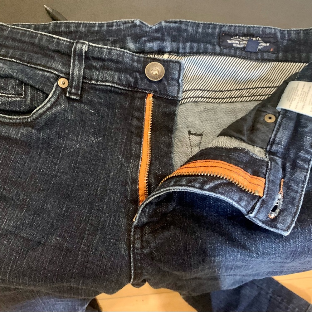 The Roark Revival jeans size 33